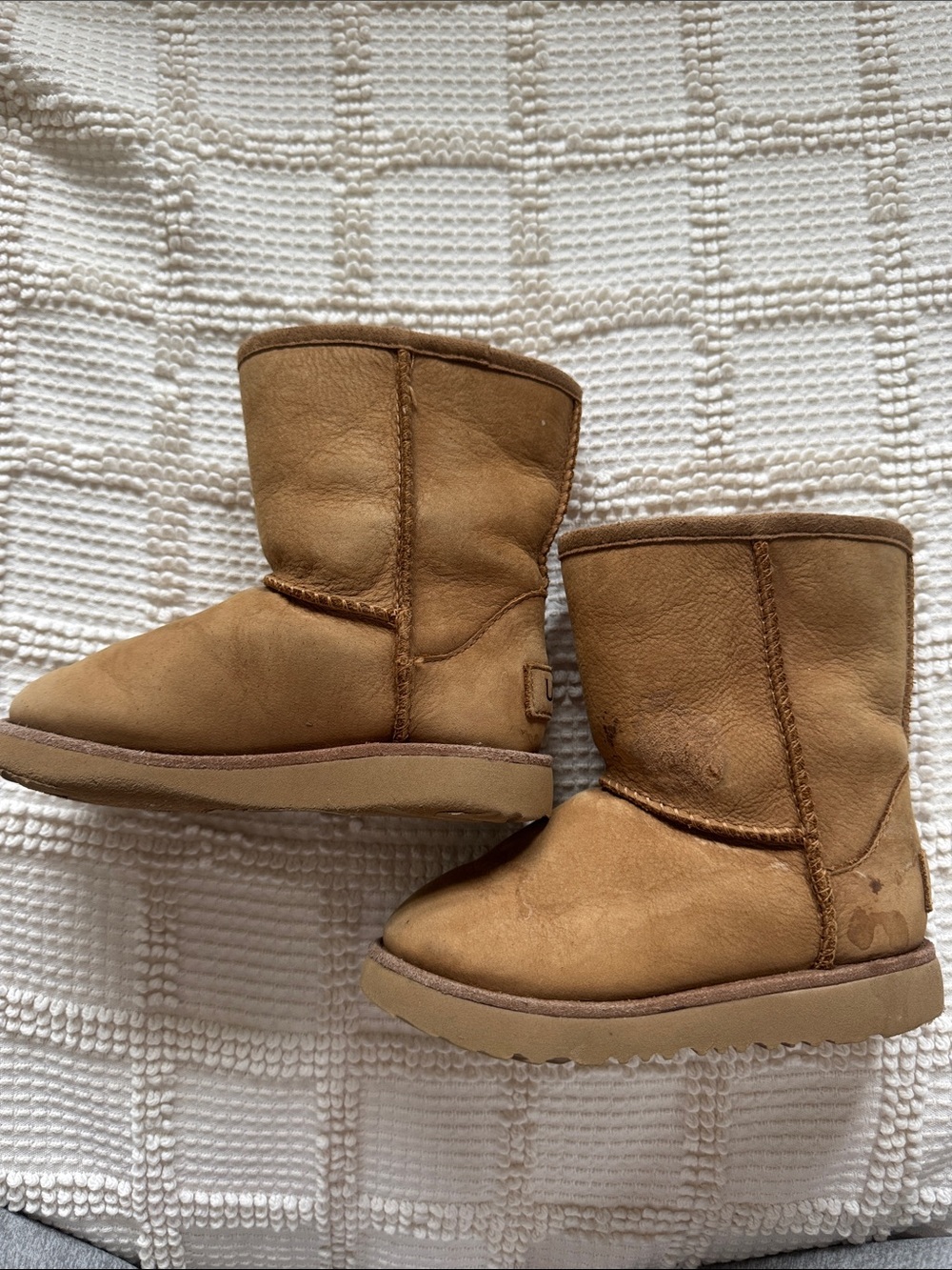 UGG Kids Short Boots - Chestnut/Tan